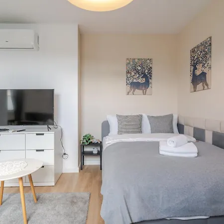 Apartman Chopina Comfort By Bookinghost *